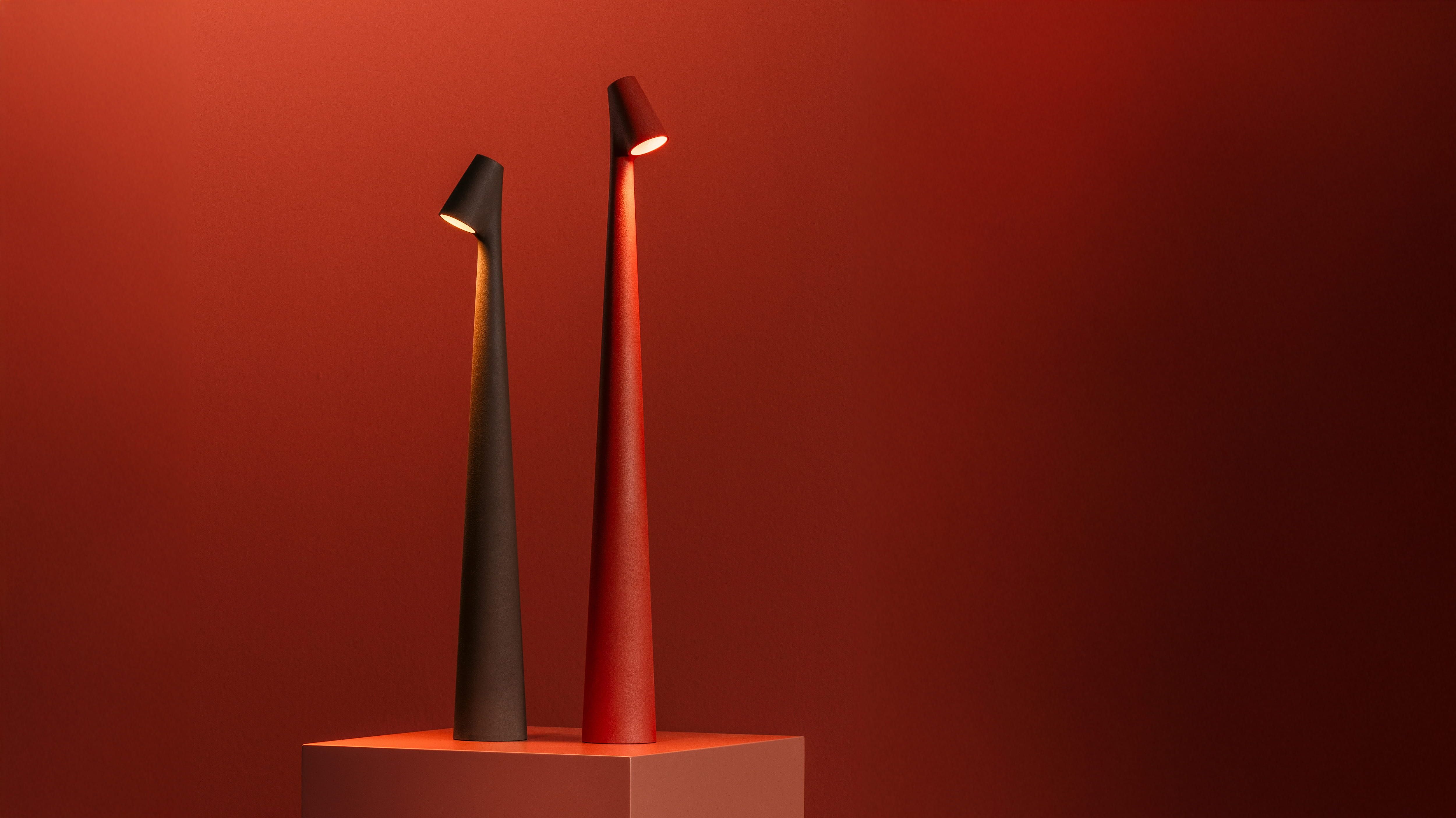 Vibia Africa — pie y sobremesa