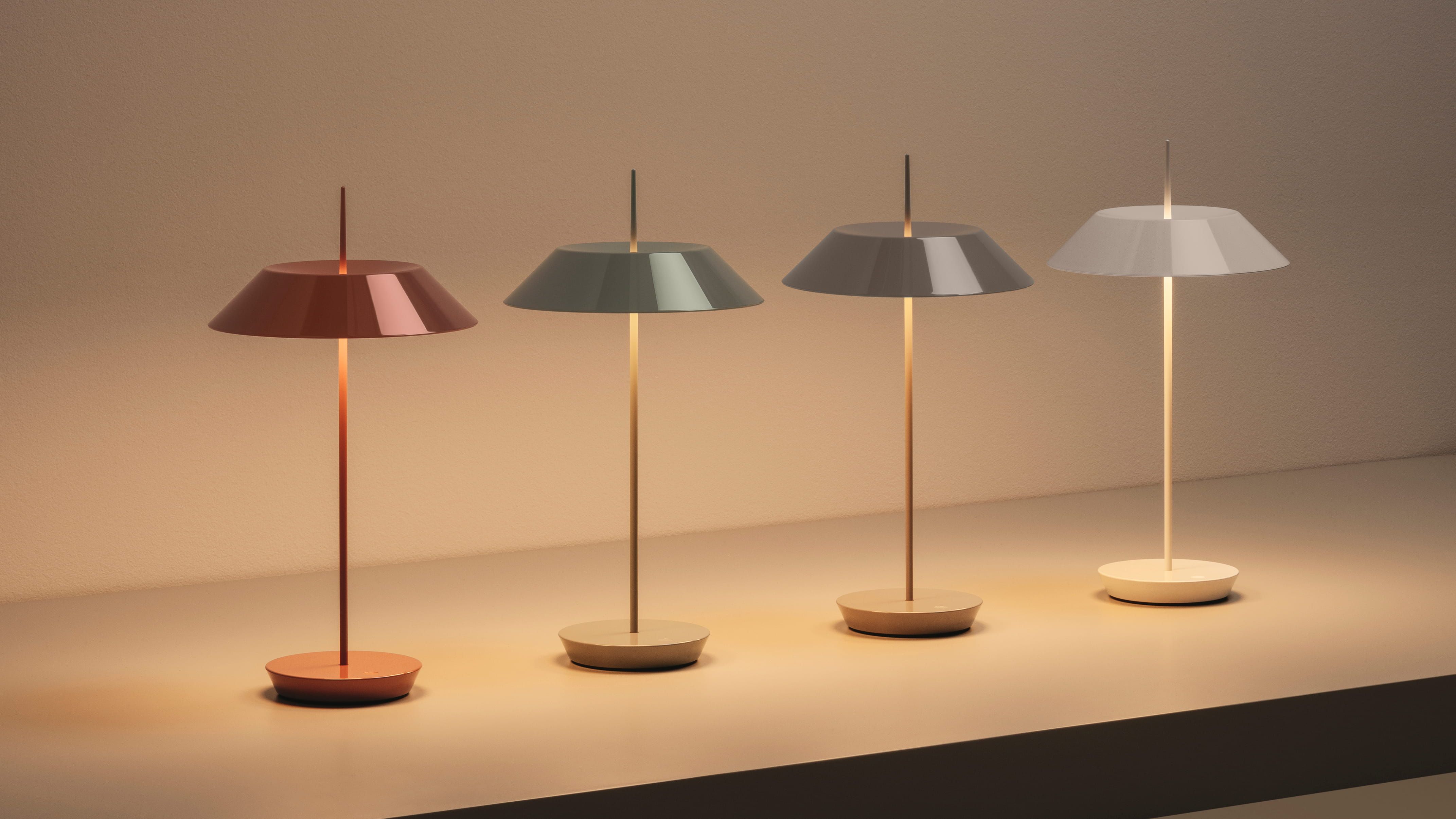 Vibia Mayfair mini — pie y sobremesa