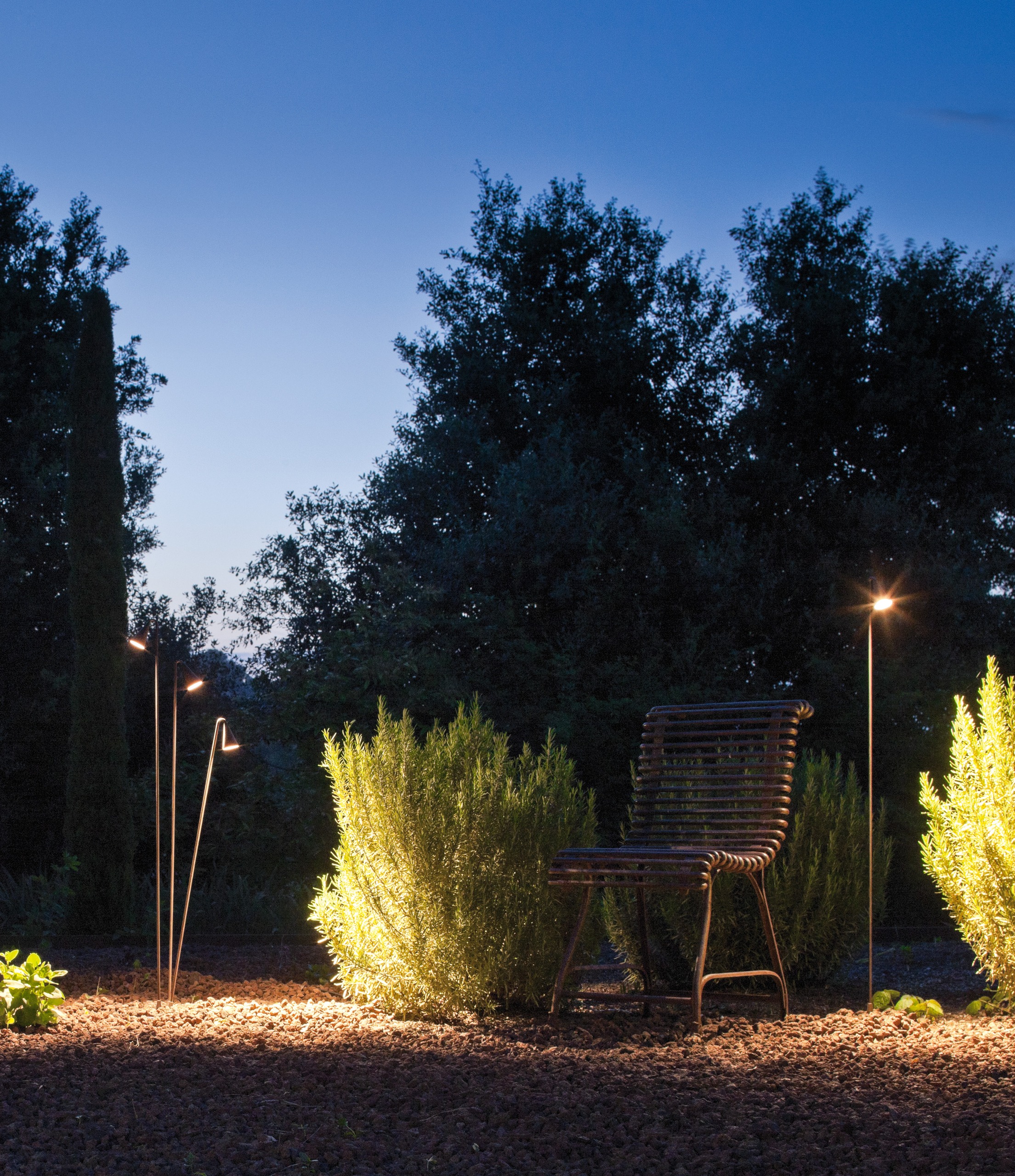 Vibia exterior Brisa 1 – Lámpara de pie — imagen 6