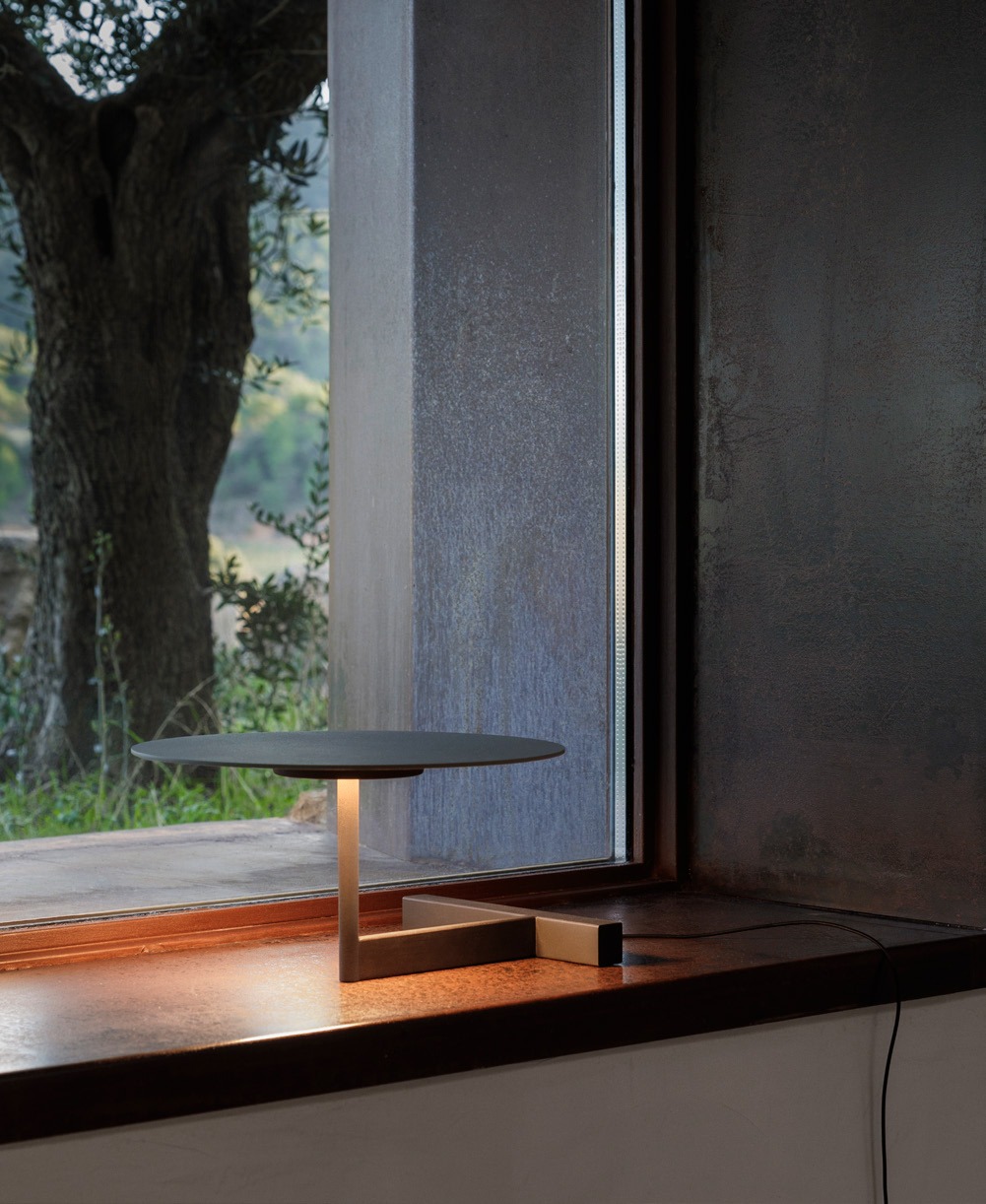 Vibia Flat – Lámpara de pie — imagen 5