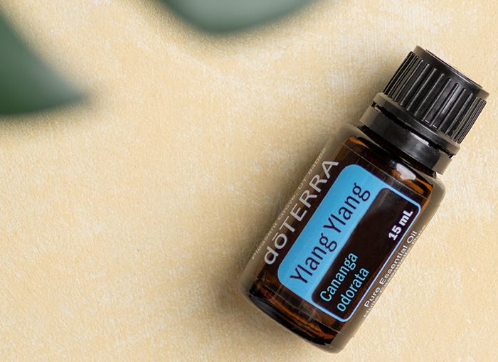 Ylang Ylang Essential Oil — imagen 3