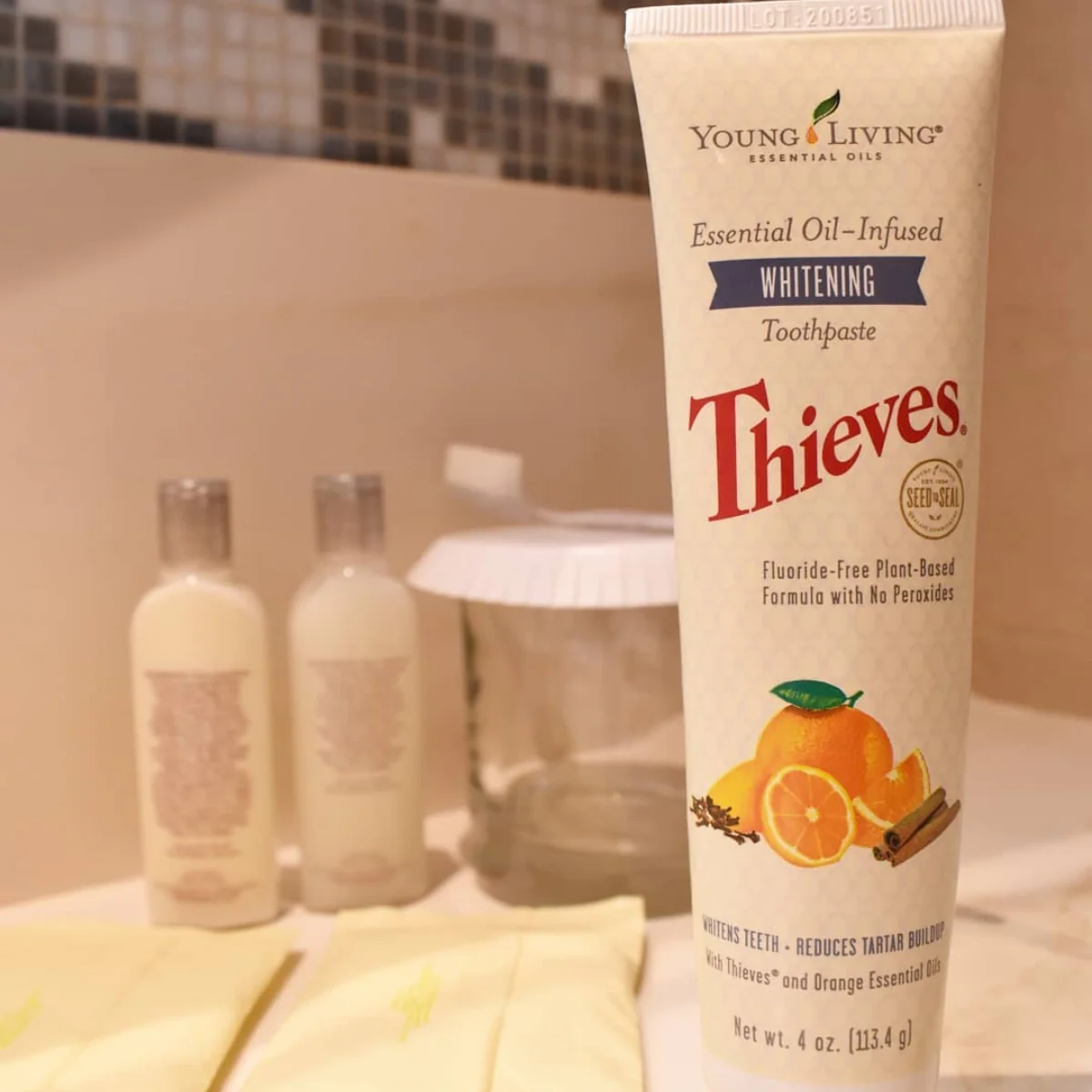 Thieves Dentarome Plus Toothpaste — imagen 5